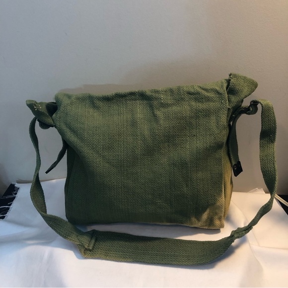 Landor Army Style Knapsack Shoulder Strap Buckle Closure Straps - Picture 4 of 8